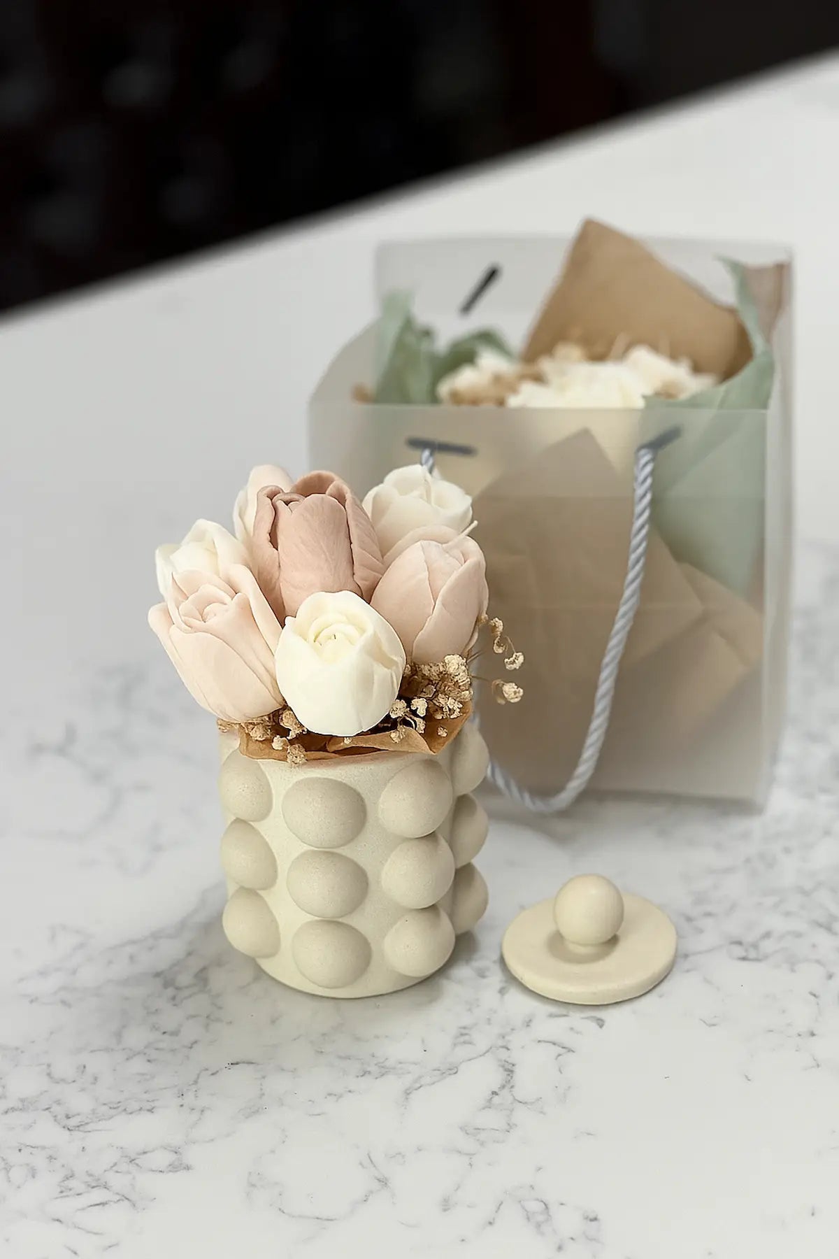 Bloomea Luxe Candle with eco-friendly kraft box and ribbon, displayed for gifting.Zenglow 