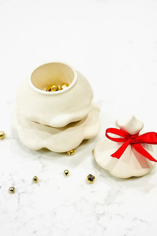 Christmas Tree Decorative Holder — sculpted multi-purpose tree décor piece.Zenglow 